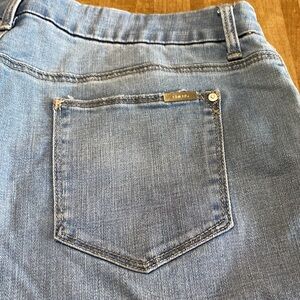 Chico's so slimming girlfriend slim leg ankle 2.5P (14P)